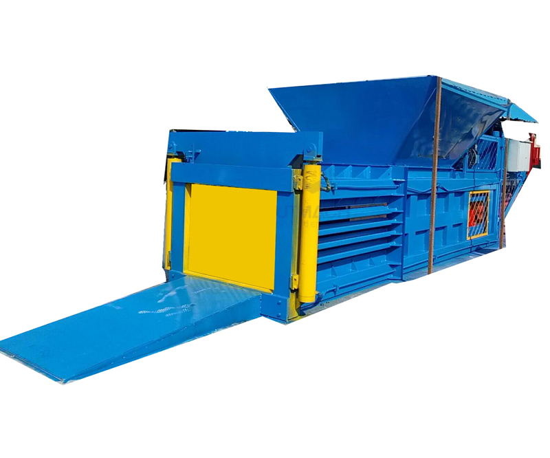 Medium Horizontal Baler